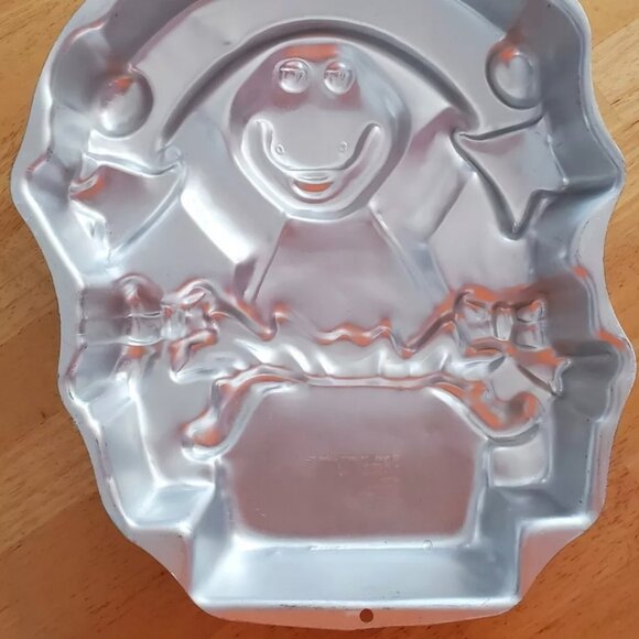 Wilton Barney Cake Pan 2105-3450 with Original Instructions - Picture 5 of 9